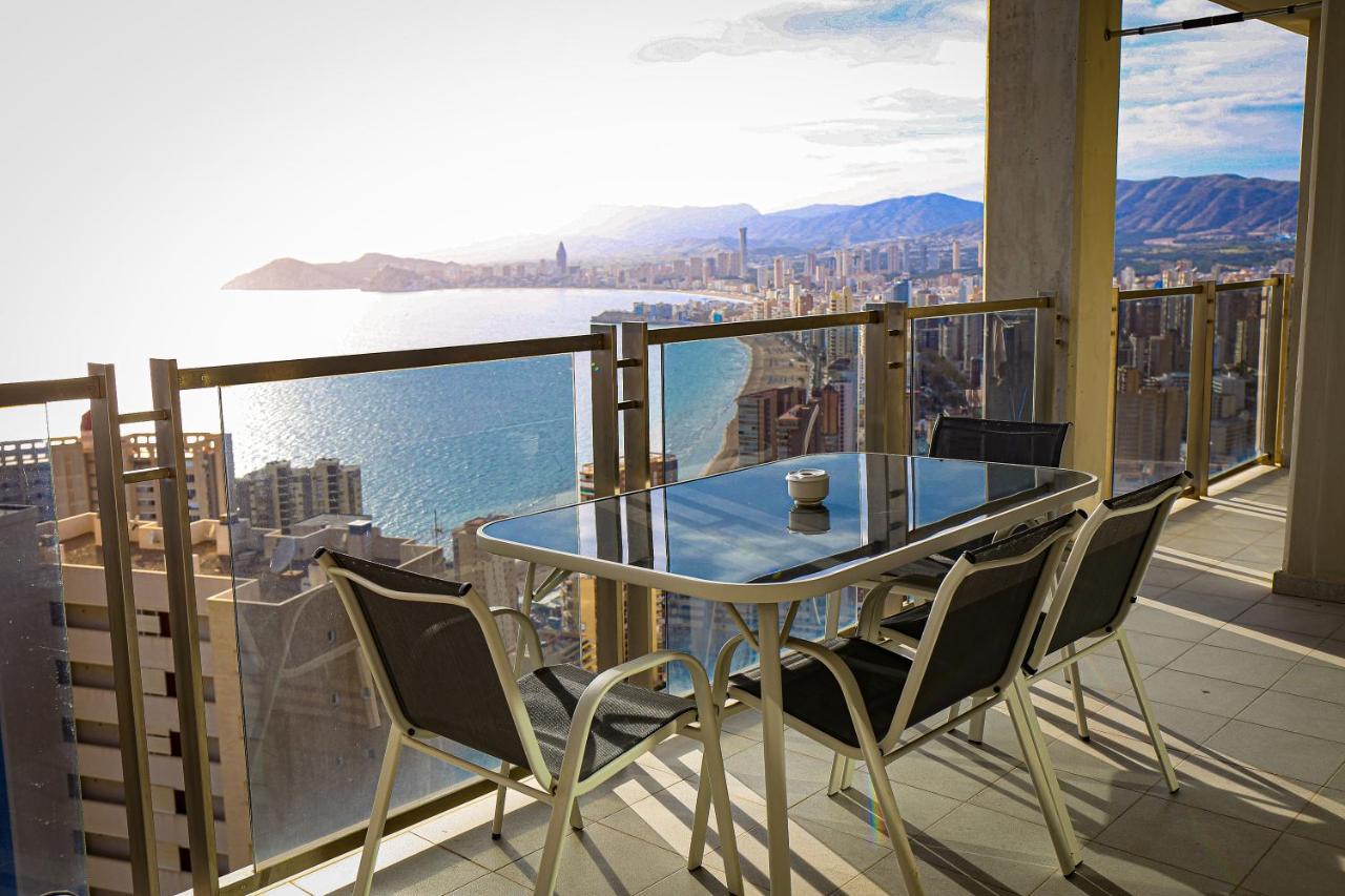 Mirador Del Mediterraneo Benidorm Bagian luar foto