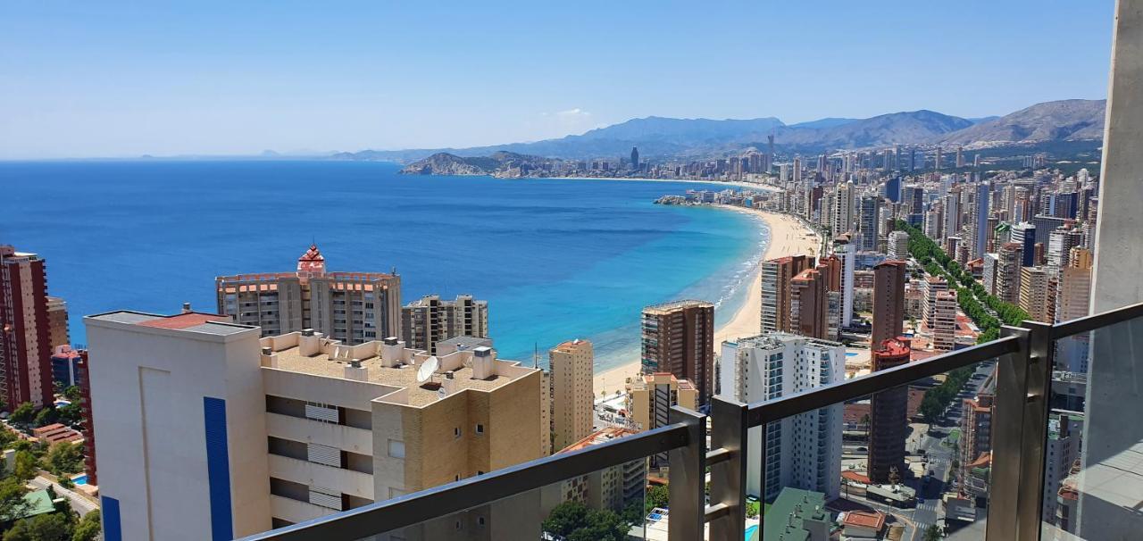 Mirador Del Mediterraneo Benidorm Bagian luar foto